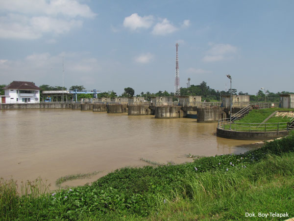 &#91;PUBLISH YOUR REGION&#93; KONDISI GEOGRAFIS DAERAH CILACAP