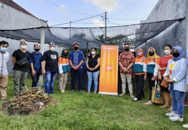 nasabah-btpn-syariah-di-bali-90-non-muslim