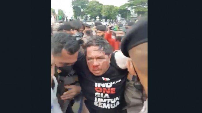 Pelaku Pemukul Pertama Kali Ade Armando Ditangkap