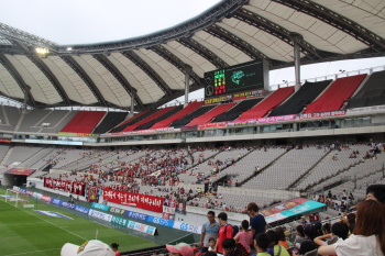 Pengalaman nonton pertandingan sepakbola Korea League &#91; FC Seoul vs Seongnam &#93;