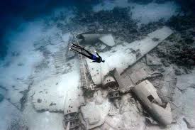 &#91;HEADLINE NEWS&#93;PESAWAT MH370 AKHIRNYA DITEMUKAN OLEH AU AUSSIE