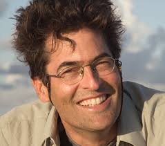 [Amazing] Chris Jordan Sang Fotografer Limbah yang Mengagumkan