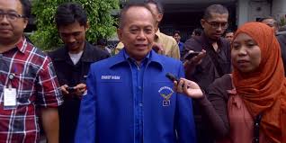 &#91;DEMOKRAT&#93; Kisah Sang Office Boy yang Tak Menyangka Menjadi Buronan Kasus Korupsi