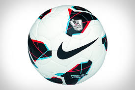 Evolusi Bola Nike EPL Dari Musim ke Musim