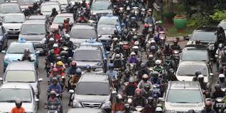 RELA GAK LEPAS KENDARAAN PRIBADI?