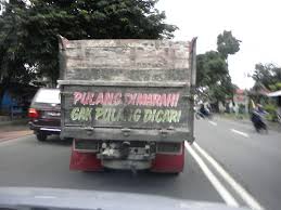 Ciri Khas Truck di Indonesia (Indonesia Only)