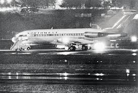 (Kopasus vs Teroris) Garuda Indonesia Penerbangan 206 