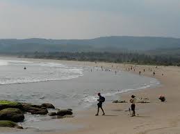 Liburan Murah Ke Pantai Sawarna Surga Yang Tersembunyi