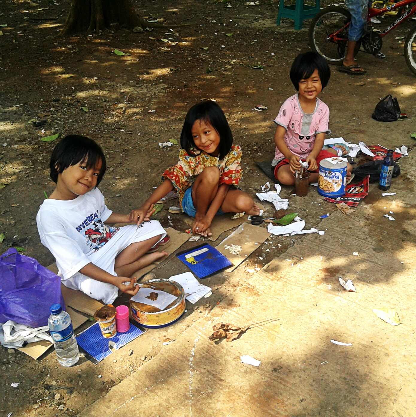 Kepingan Memori Permainan Masa Kecil Dulu
