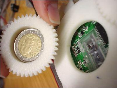 Membuat Pendeteksi Uang Palsu dengan Mouse Bekas