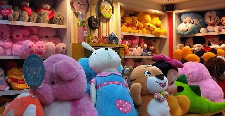 kampung-boneka-sukamulya-bandung-bermain-sambil-belanja-untuk-anak-anak