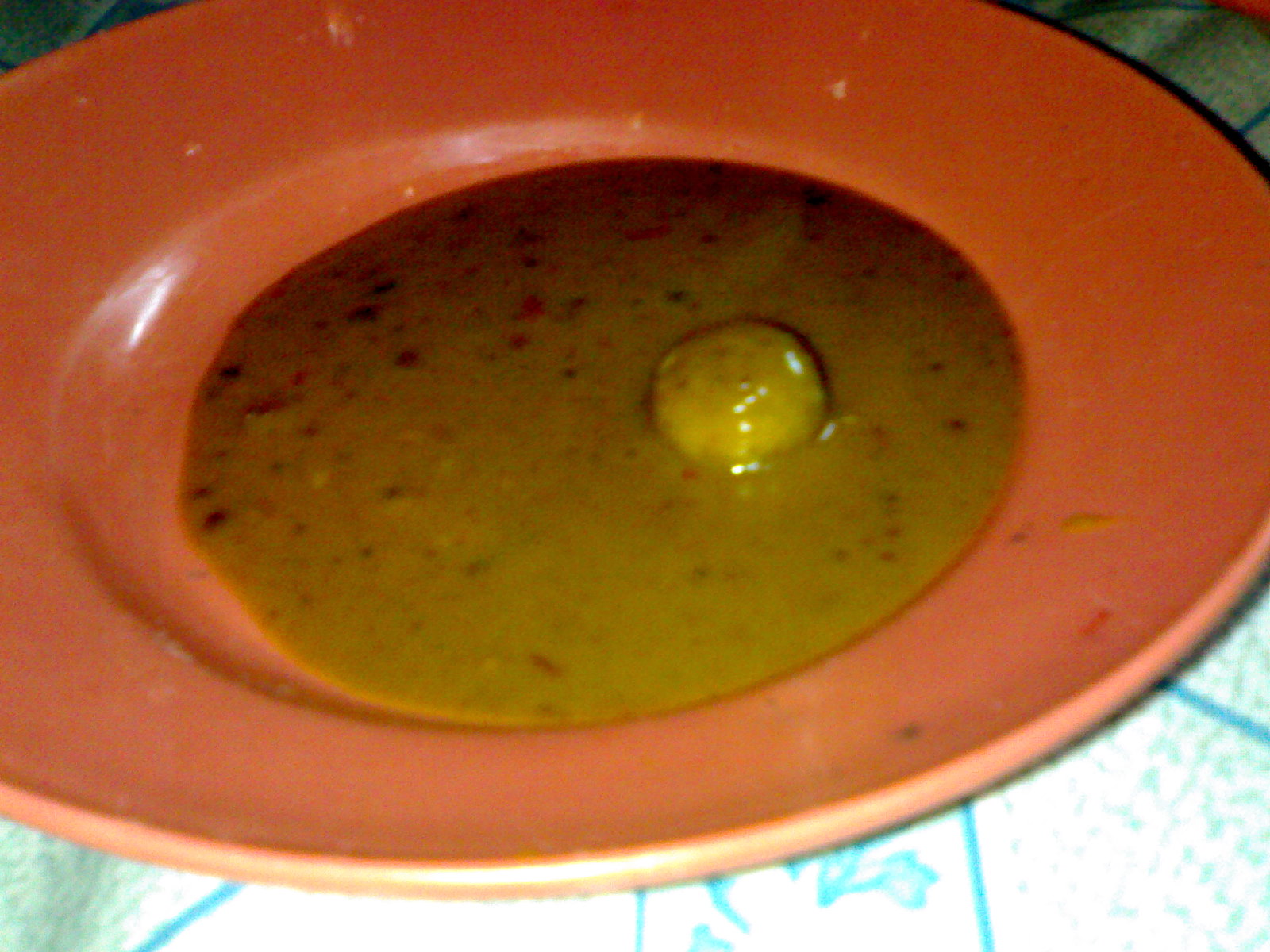 makanan-khas-indonesia-yang-menggunakan-saus-kacang-bumbu-kacang