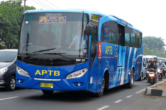 Bus apaan ini?