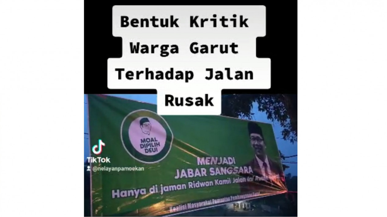 baliho-kritik-ridwan-kamil-mejeng-di-leles-garut-jalan-rusak-rakyat-celaka