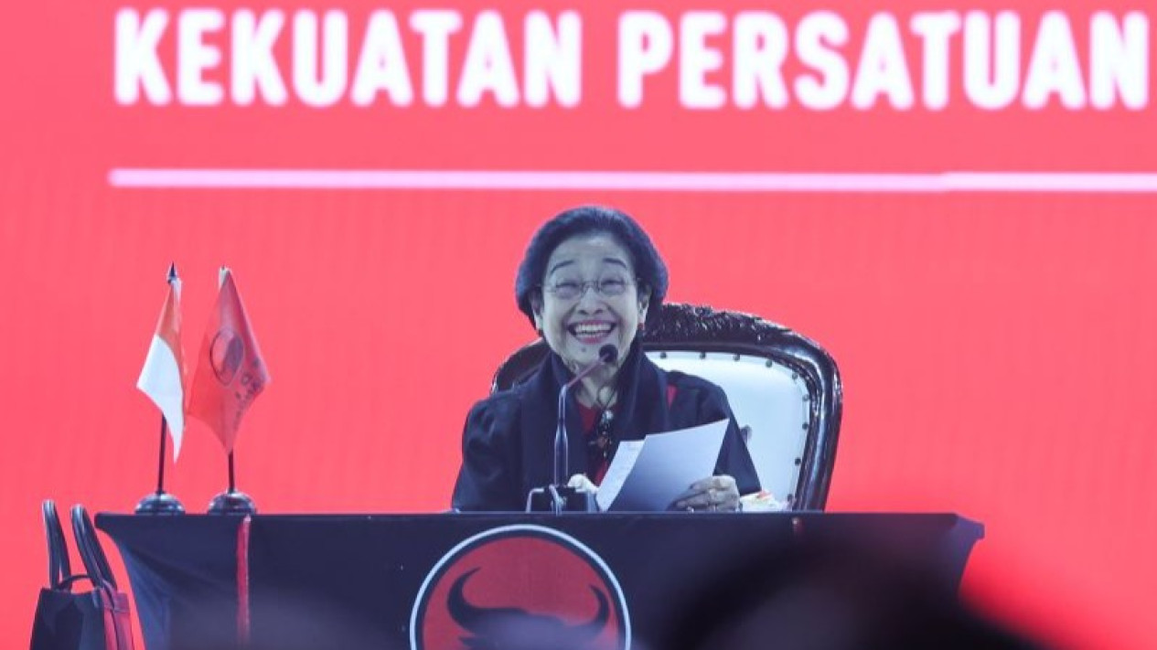 Puan Nangis di Rakernas PDIP, Relawan Jokowi: Tak Ada Manfaatnya Buat Bangsa