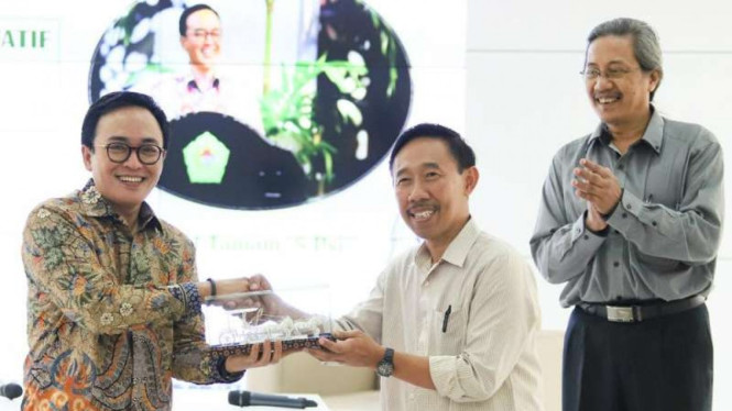 Bupati Pemekasan Terbitkan Surat Edaran Pakai Batik saat Lebaran