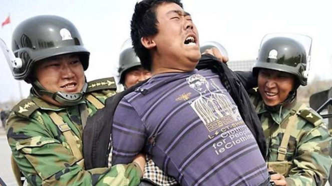 RI Diminta Dukung Langkah Hukum Bela Etnis Uighur di Xinjiang