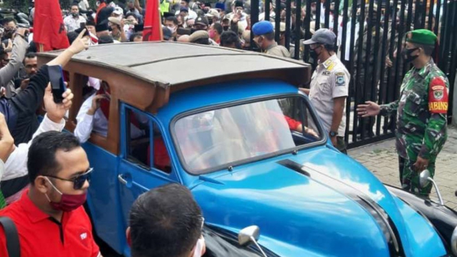 Perusakan Baliho Muhammad-Saraswati Dinilai sebagai Upaya Adu Domba