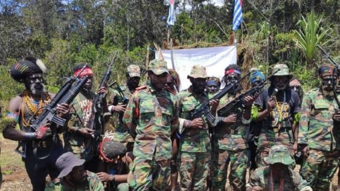 Biadab, Satu Prajurit TNI Kembali Ditembak Kelompok OPM di Papua
