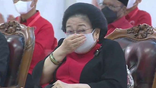 Politikus Senior PDIP Sebut Ijazah Jokowi Buatan Pasar Pramuka