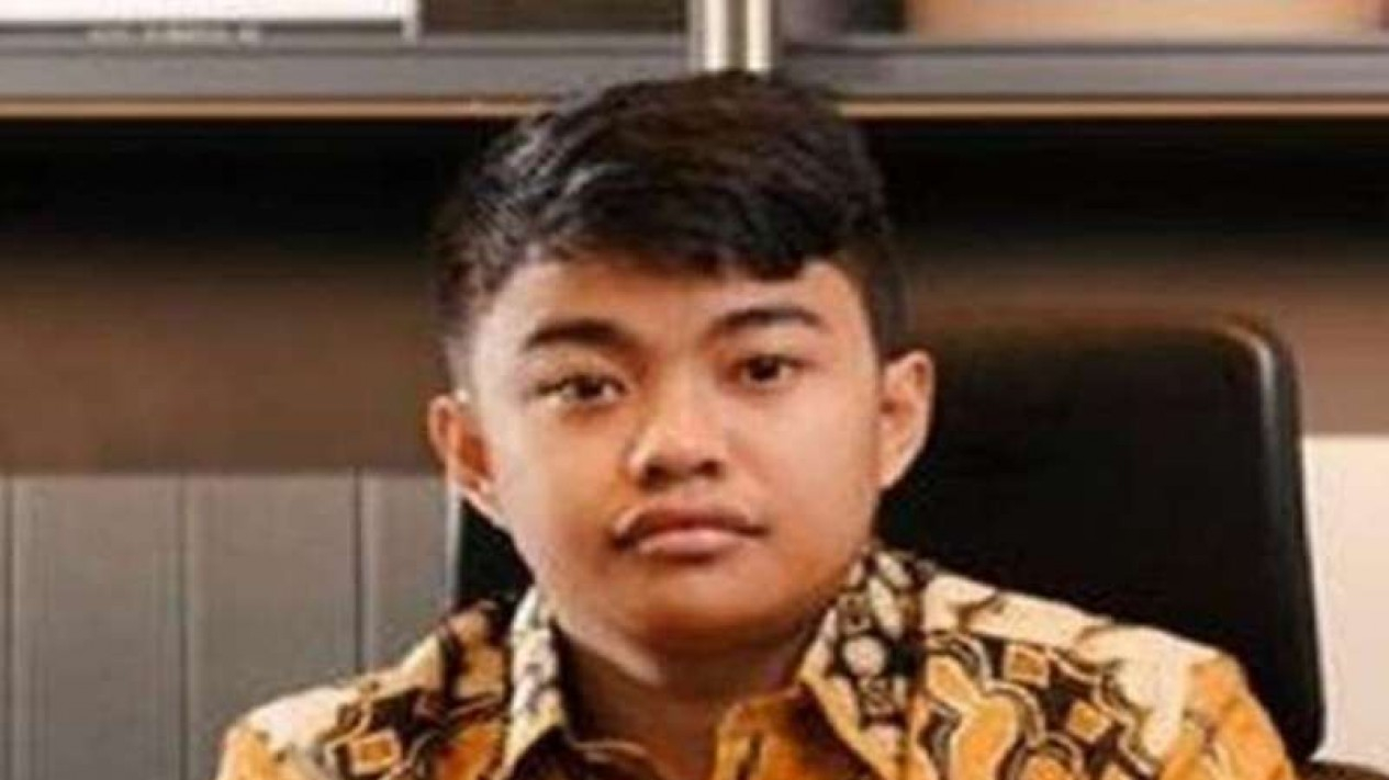Sosok Jhony Saputra, 21 Tahun Lulusan SMA Jadi Komut Jhonlin Agro