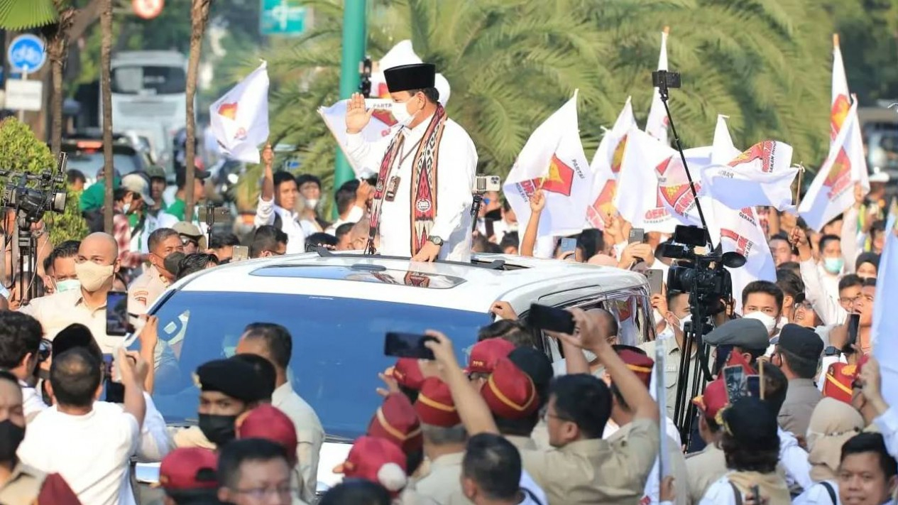 Pemicu Elektabilitas Prabowo Moncer Seiring Kepuasan Jokowi Naik