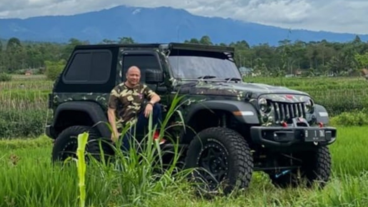 teddy-minahasa-polisi-itu-pengabdian-kalau-mau-kaya-jangan-jadi-polisi