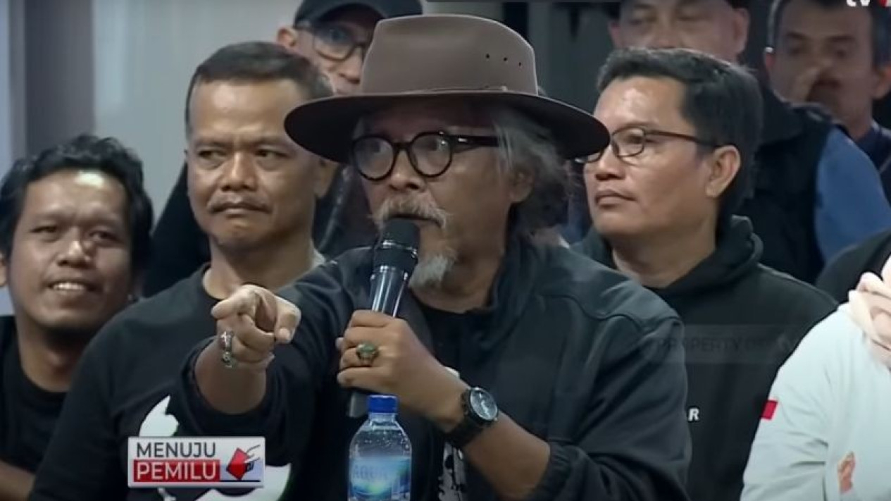 Sujiwo Tejo: Debat Kemarin Prabowo Tidak Diperlakukan Sebagai Capres, Itu Fatal! 