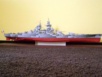 Papercraft Kapal Perang