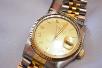 Terjual ROLEX Oyster Perpetual datejust 