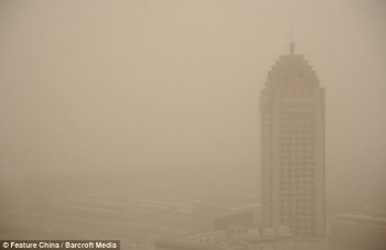 Badai Pasir Hantam Beijing Gan &#91;Foto&#93;