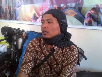 Inilah Bakat Setyawan, Relawan Yang Masuk ke Kawah Gn. Merapi