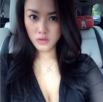 indonesian-girl-social-media-hot-pics-update-18