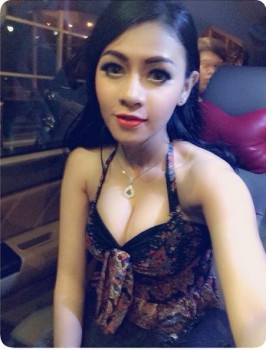 indonesian-girl-social-media-hot-pics-update-18