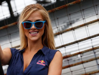 Gadis seksi di MotoGP Indianapolis semalem. Awas Ngiler Gan!