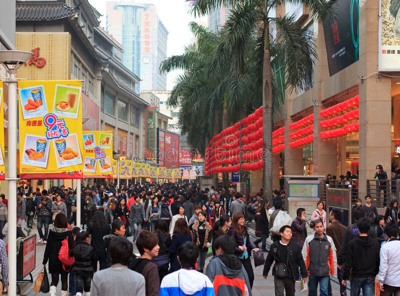 5 Pasar Barang Imitasi Terbesar di China. Siap-Siap Borong!