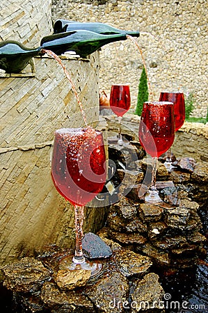 Ini Cara Minum Wine GRATIS 24 Jam Gan