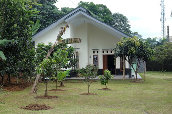 Dijual Rumah Mega Mendung Bogor Tanah Luas 1870m2