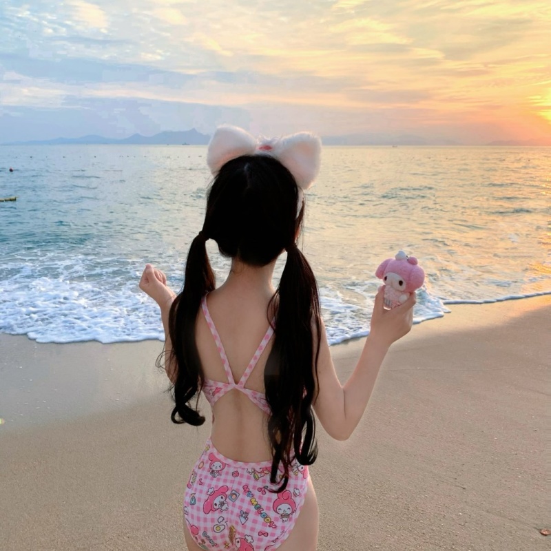 istri-tetangga-yang-menantang