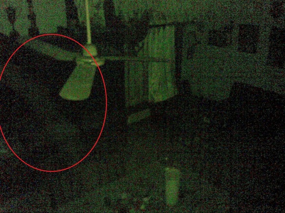 penampakan hantu rumah cilandak