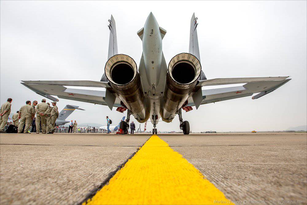 Photo's &#91;B&#93;Su-35 in China&#91;/B&#93;