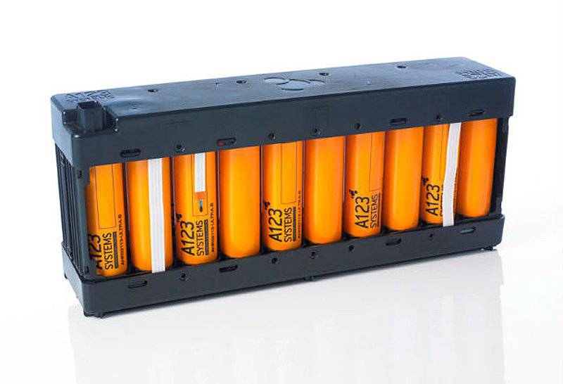 Hybrid electric and fuel cells
