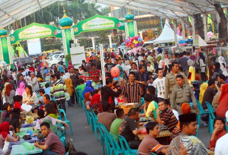 Tradisi dan Kegiatan Menarik Saat Bulan Suci Ramadhan di Medan