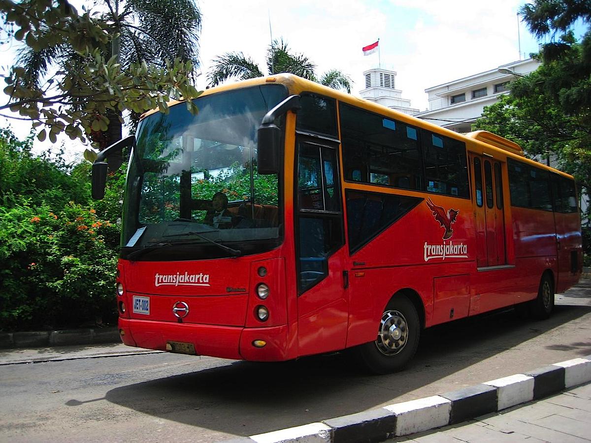 PT Transjakarta jadi BUMD, tarif busway akan naik