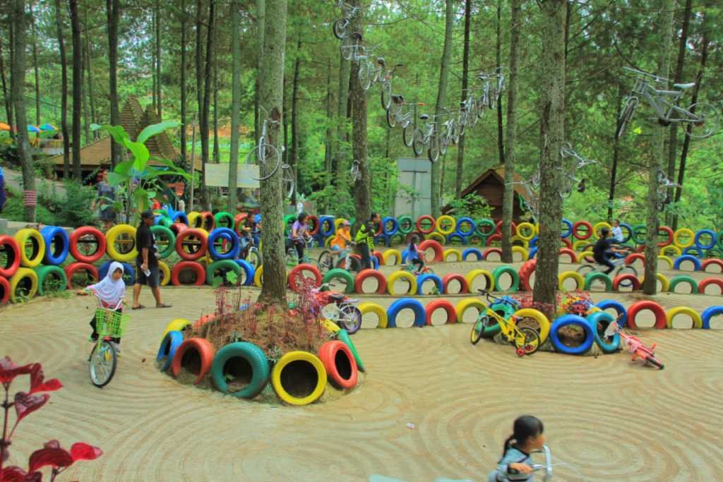 Dago Dream Park, Tempat Wisata Anak-anak yang Suasananya Milenial Banget