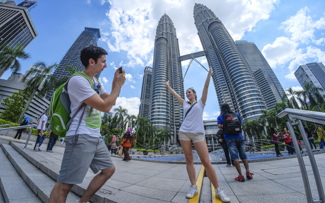 Malaysia Pimpin Jumlah Kunjungan Turis Asing Terbanyak, Indonesia Nomor Berapa?