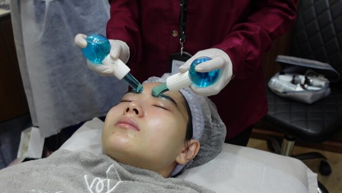 Rekomendasi Treatment Facial Terbaik Atasi Jerawat di Semarang