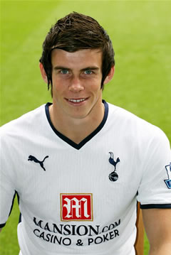 Hadiah dari Fans Arsenal untuk Gareth Bale