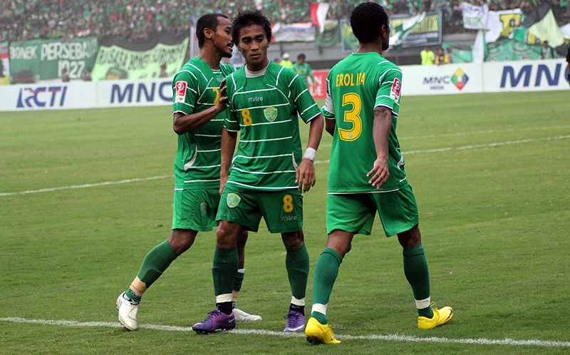  100 jersey terbaik dunia 2012-2013