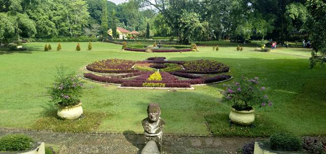 The Bogor Botanical Garden! Salah Satu Kebun Raya Tertua di Asia Tenggara!